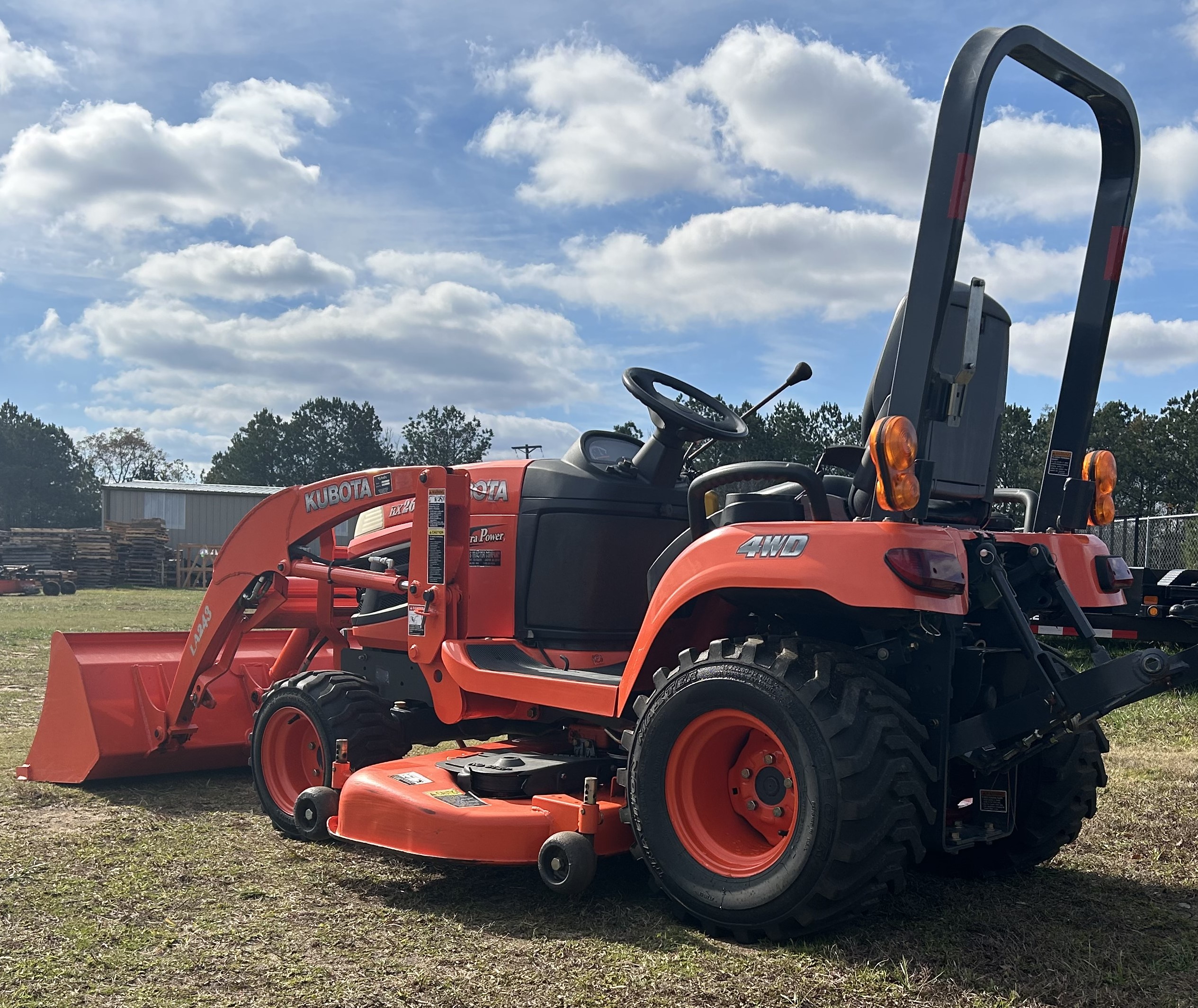 BX2660_2 Kubota Z231