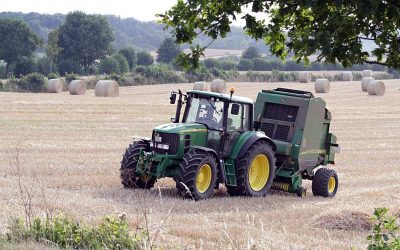 How To Handle Large Round Bales