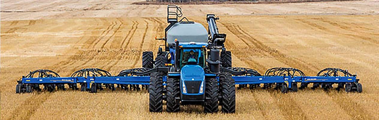 Farm Equipment - New Holland Tractor / Field